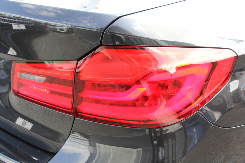 BMW 5シリーズ 530i Mｽﾎﾟｰﾂ ｺﾝﾌｫｰﾄP ｲﾉﾍﾞｰｼｮﾝP 252馬力 ﾏｯｻｰｼﾞﾍﾞﾝﾁﾚｰｼｮﾝ 全席ﾋｰﾀｰ黒革 ｺﾝﾌｫｰﾄｼｰﾄ ﾃﾞｨｽﾌﾟﾚｲｷｰ ﾘﾓｰﾄP ｼﾞｪｽﾁｬｰC HUD 追従ACC 液晶ﾒｰﾀｰ ﾀｯﾁ画面HDDﾅﾋﾞTV 360度ｶﾒﾗ 電動ﾄﾗﾝｸ LEDﾍｯﾄﾞﾗｲﾄ ｵｰﾄﾊｲﾋﾞｰﾑ 2年保証