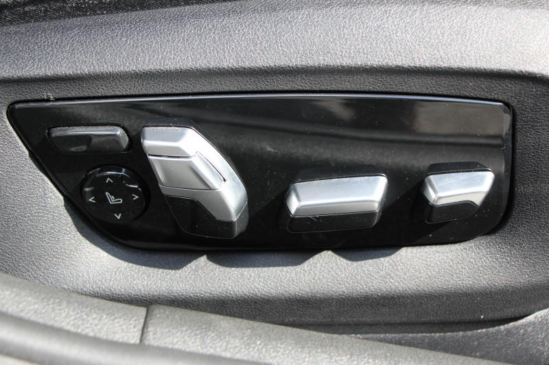 BMW 5シリーズ 530i Mｽﾎﾟｰﾂ ｺﾝﾌｫｰﾄP ｲﾉﾍﾞｰｼｮﾝP 252馬力 ﾏｯｻｰｼﾞﾍﾞﾝﾁﾚｰｼｮﾝ 全席ﾋｰﾀｰ黒革 ｺﾝﾌｫｰﾄｼｰﾄ ﾃﾞｨｽﾌﾟﾚｲｷｰ ﾘﾓｰﾄP ｼﾞｪｽﾁｬｰC HUD 追従ACC 液晶ﾒｰﾀｰ ﾀｯﾁ画面HDDﾅﾋﾞTV 360度ｶﾒﾗ 電動ﾄﾗﾝｸ LEDﾍｯﾄﾞﾗｲﾄ ｵｰﾄﾊｲﾋﾞｰﾑ 2年保証