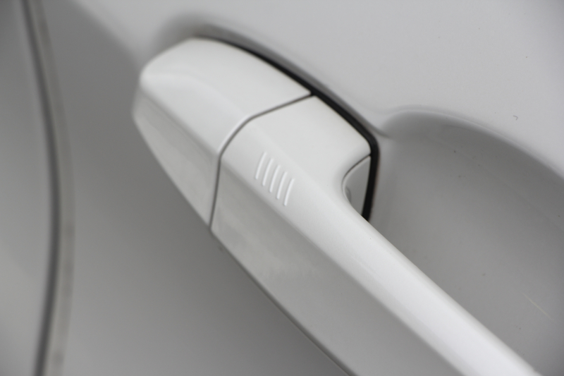 BMW 2シリーズ 218d Xﾄﾞﾗｲﾌﾞ ｸﾞﾗﾝﾂｱﾗｰ ﾗｸﾞｼﾞｭｱﾘｰ 後期 4WD 真珠 ﾌｪｲｽﾘﾌﾄ後 3列7人乗 ADｱｸﾃｨﾌﾞｾｰﾌﾃｨ&ｺﾝﾌｫｰﾄP 追従ACC HUD ﾋｰﾀｰ黒革 電動ﾄﾗﾝｸ LEDﾍｯﾄﾞﾗｲﾄ ﾀｯﾁ画面HDDﾅﾋﾞﾊﾟｰｷﾝｸﾞｱｼｽﾄ 衝突軽減ﾌﾞﾚｰｷ 車線逸脱警告 歩行者警告 2年保証