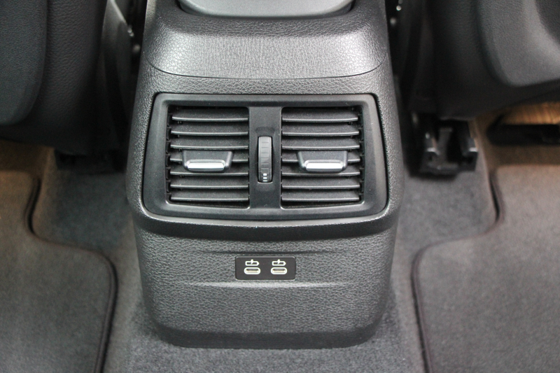 BMW 2シリーズ 218d Xﾄﾞﾗｲﾌﾞ ｸﾞﾗﾝﾂｱﾗｰ ﾗｸﾞｼﾞｭｱﾘｰ 後期 4WD 真珠 ﾌｪｲｽﾘﾌﾄ後 3列7人乗 ADｱｸﾃｨﾌﾞｾｰﾌﾃｨ&ｺﾝﾌｫｰﾄP 追従ACC HUD ﾋｰﾀｰ黒革 電動ﾄﾗﾝｸ LEDﾍｯﾄﾞﾗｲﾄ ﾀｯﾁ画面HDDﾅﾋﾞﾊﾟｰｷﾝｸﾞｱｼｽﾄ 衝突軽減ﾌﾞﾚｰｷ 車線逸脱警告 歩行者警告 2年保証