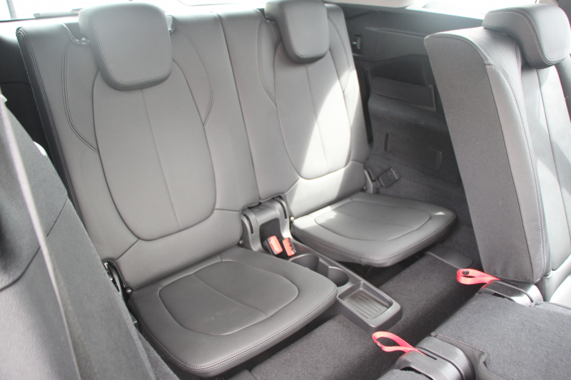 BMW 2シリーズ 218d Xﾄﾞﾗｲﾌﾞ ｸﾞﾗﾝﾂｱﾗｰ ﾗｸﾞｼﾞｭｱﾘｰ 後期 4WD 真珠 ﾌｪｲｽﾘﾌﾄ後 3列7人乗 ADｱｸﾃｨﾌﾞｾｰﾌﾃｨ&ｺﾝﾌｫｰﾄP 追従ACC HUD ﾋｰﾀｰ黒革 電動ﾄﾗﾝｸ LEDﾍｯﾄﾞﾗｲﾄ ﾀｯﾁ画面HDDﾅﾋﾞﾊﾟｰｷﾝｸﾞｱｼｽﾄ 衝突軽減ﾌﾞﾚｰｷ 車線逸脱警告 歩行者警告 2年保証