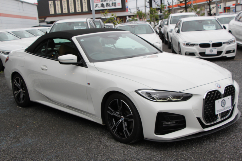 BMW 4シリーズ 420i ｶﾌﾞﾘｵﾚ Mｽﾎﾟｰﾂ ｺﾝﾌｫｰﾄP 1ｵﾅ ｺﾆｬｯｸﾚｻﾞｰ ｴｱｶﾗｰ ｼｰﾄﾋｰﾀｰ 360度ｶﾒﾗ 追従ACC ｽﾃｱﾘﾝｸﾞｻﾎﾟｰﾄ LEDﾍｯﾄﾞﾗｲﾄ ｵｰﾄﾊｲﾋﾞｰﾑ ﾀｯﾁ画面HDDﾅﾋﾞｱﾝﾋﾞｴﾝﾄﾗｲﾄ ﾜｲﾔﾚｽ充電 ｱｯﾌﾟﾙｶｰﾌﾟﾚｲ ACｼｭﾆｯﾂｧｰﾘｯﾌﾟｽﾎﾟｲﾗｰ 2年保証