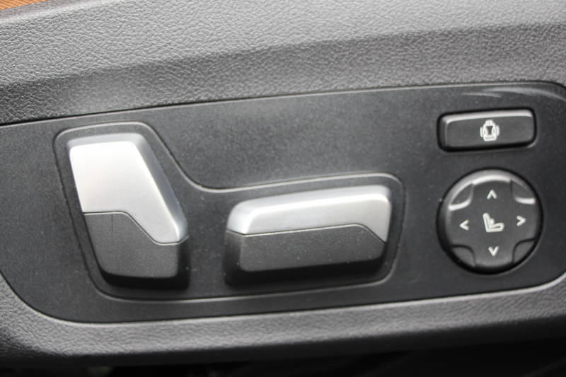 BMW 4シリーズ 420i ｶﾌﾞﾘｵﾚ Mｽﾎﾟｰﾂ ｺﾝﾌｫｰﾄP 1ｵﾅ ｺﾆｬｯｸﾚｻﾞｰ ｴｱｶﾗｰ ｼｰﾄﾋｰﾀｰ 360度ｶﾒﾗ 追従ACC ｽﾃｱﾘﾝｸﾞｻﾎﾟｰﾄ LEDﾍｯﾄﾞﾗｲﾄ ｵｰﾄﾊｲﾋﾞｰﾑ ﾀｯﾁ画面HDDﾅﾋﾞｱﾝﾋﾞｴﾝﾄﾗｲﾄ ﾜｲﾔﾚｽ充電 ｱｯﾌﾟﾙｶｰﾌﾟﾚｲ ACｼｭﾆｯﾂｧｰﾘｯﾌﾟｽﾎﾟｲﾗｰ 2年保証