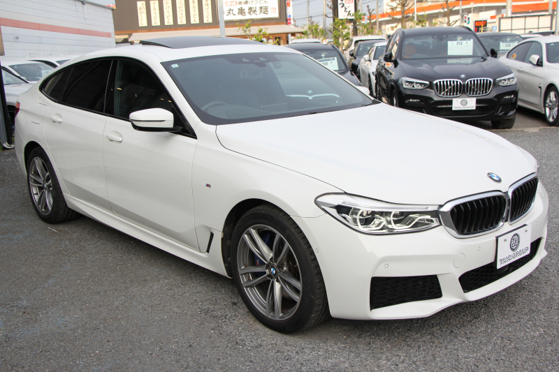 BMW 6シリーズ 630i ｸﾞﾗﾝﾂｰﾘｽﾓ Mｽﾎﾟｰﾂ ｾﾚｸﾄP  ﾊﾟﾉﾗﾏｻﾝﾙｰﾌ 全席ﾋｰﾀｰ黒革 ﾘｱｼｰﾄ電動可倒調整 Harman/Kardon 追従ACC HUD LEDﾍｯﾄﾞﾗｲﾄ 4ｿﾞｰﾝAC 360度ｶﾒﾗ ﾀｯﾁ画面HDDﾅﾋﾞｼﾞｪｽﾁｬｰC ﾜｲﾔﾚｽ充電 ﾌﾙｾｸﾞTV LCW  ｲﾝﾃﾘｾｰﾌ 2年保証