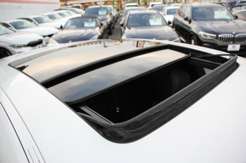 BMW 6シリーズ 630i ｸﾞﾗﾝﾂｰﾘｽﾓ Mｽﾎﾟｰﾂ ｾﾚｸﾄP  ﾊﾟﾉﾗﾏｻﾝﾙｰﾌ 全席ﾋｰﾀｰ黒革 ﾘｱｼｰﾄ電動可倒調整 Harman/Kardon 追従ACC HUD LEDﾍｯﾄﾞﾗｲﾄ 4ｿﾞｰﾝAC 360度ｶﾒﾗ ﾀｯﾁ画面HDDﾅﾋﾞｼﾞｪｽﾁｬｰC ﾜｲﾔﾚｽ充電 ﾌﾙｾｸﾞTV LCW  ｲﾝﾃﾘｾｰﾌ 2年保証