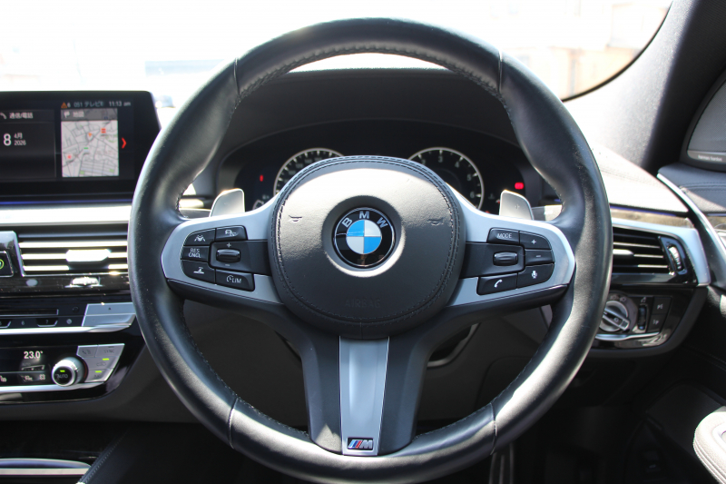 BMW 6シリーズ 630i ｸﾞﾗﾝﾂｰﾘｽﾓ Mｽﾎﾟｰﾂ ｾﾚｸﾄP ﾊﾟﾉﾗﾏｻﾝﾙｰﾌ ｲﾉﾍﾞｰｼｮﾝP ﾘﾓｰﾄP 全席ﾋｰﾀｰ黒革 ﾘｱｼｰﾄ電動可倒調整 ﾊｰﾏﾝｶｰﾄﾞﾝ 追従ACC HUD LEDﾍｯﾄﾞﾗｲﾄ 4ｿﾞｰﾝｴｱｺﾝ 360度ｶﾒﾗ ﾀｯﾁ画面HDDﾅﾋﾞｼﾞｪｽﾁｬｰC ﾜｲﾔﾚｽ充電 ﾌﾙｾｸﾞTV 液晶ﾒｰﾀｰ  2年保証