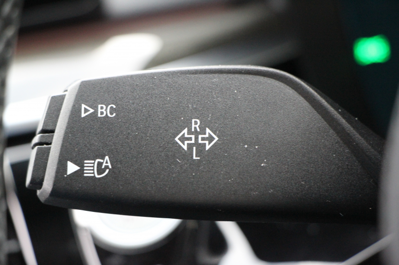 BMW 6シリーズ 630i ｸﾞﾗﾝﾂｰﾘｽﾓ Mｽﾎﾟｰﾂ ｾﾚｸﾄP  ﾊﾟﾉﾗﾏｻﾝﾙｰﾌ 全席ﾋｰﾀｰ黒革 ﾘｱｼｰﾄ電動可倒調整 Harman/Kardon 追従ACC HUD LEDﾍｯﾄﾞﾗｲﾄ 4ｿﾞｰﾝAC 360度ｶﾒﾗ ﾀｯﾁ画面HDDﾅﾋﾞｼﾞｪｽﾁｬｰC ﾜｲﾔﾚｽ充電 ﾌﾙｾｸﾞTV LCW  ｲﾝﾃﾘｾｰﾌ 2年保証