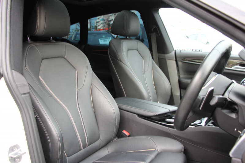 BMW 6シリーズ 630i ｸﾞﾗﾝﾂｰﾘｽﾓ Mｽﾎﾟｰﾂ ｾﾚｸﾄP  ﾊﾟﾉﾗﾏｻﾝﾙｰﾌ 全席ﾋｰﾀｰ黒革 ﾘｱｼｰﾄ電動可倒調整 Harman/Kardon 追従ACC HUD LEDﾍｯﾄﾞﾗｲﾄ 4ｿﾞｰﾝAC 360度ｶﾒﾗ ﾀｯﾁ画面HDDﾅﾋﾞｼﾞｪｽﾁｬｰC ﾜｲﾔﾚｽ充電 ﾌﾙｾｸﾞTV LCW  ｲﾝﾃﾘｾｰﾌ 2年保証