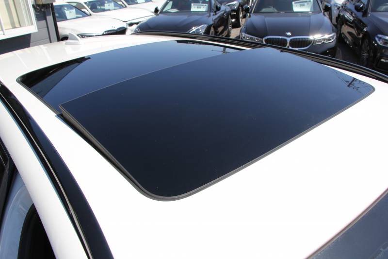 BMW 5シリーズ 530i ﾂｰﾘﾝｸﾞMｽﾎﾟｰﾂ 252馬力 ﾊﾟﾉﾗﾏｻﾝﾙｰﾌ ﾊｰﾏﾝｶｰﾄﾞﾝ 4ｿﾞｰﾝｴｱｺﾝ 全席ﾋｰﾀｰ黒革 HUD 追従ACC ｽﾃｱﾘﾝｸﾞｻﾎﾟｰﾄ 液晶ﾒｰﾀｰ ﾀｯﾁ画面HDDﾅﾋﾞTV 360度ｶﾒﾗ LEDﾍｯﾄﾞﾗｲﾄ ｵｰﾄﾊｲﾋﾞｰﾑ Mspﾌﾞﾚｰｷ 電動Rｹﾞｰﾄ 2年保証