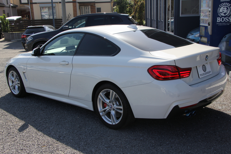 BMW 4シリーズ 420i ｸｰﾍﾟMｽﾎﾟｰﾂ 後期 ﾋｰﾀｰ黒革 LEDﾍｯﾄﾞﾗｲﾄ LEDﾃｰﾙ 追従ACC 液晶ﾒｰﾀｰ ﾌﾙｾｸﾞTV ﾀｯﾁ画面HDDﾅﾋﾞMﾊﾟﾌｫｰﾏﾝｽﾌﾞﾚｰｷ 新ﾐﾗｰETC2.0 ﾚｰﾝﾁｪﾝｼﾞ警告 衝突軽減ﾌﾞﾚｰｷ 車線逸脱警告 歩行者警告 ｽﾏｰﾄｷｰ 2年保証
