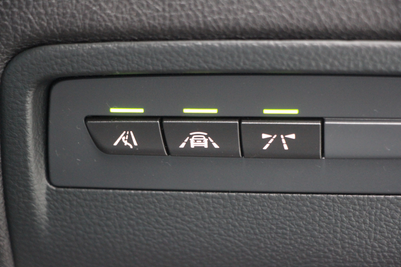 BMW 4シリーズ 420i ｸｰﾍﾟMｽﾎﾟｰﾂ 後期 ﾋｰﾀｰ黒革 LEDﾍｯﾄﾞﾗｲﾄ LEDﾃｰﾙ 追従ACC 液晶ﾒｰﾀｰ ﾌﾙｾｸﾞTV ﾀｯﾁ画面HDDﾅﾋﾞMﾊﾟﾌｫｰﾏﾝｽﾌﾞﾚｰｷ 新ﾐﾗｰETC2.0 ﾚｰﾝﾁｪﾝｼﾞ警告 衝突軽減ﾌﾞﾚｰｷ 車線逸脱警告 歩行者警告 ｽﾏｰﾄｷｰ 2年保証