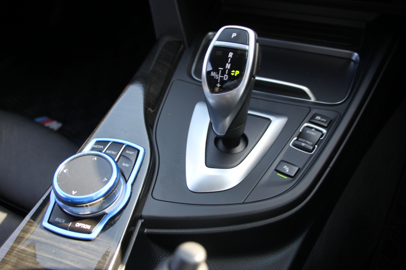BMW 4シリーズ 420i ｸｰﾍﾟMｽﾎﾟｰﾂ 後期 ﾋｰﾀｰ黒革 LEDﾍｯﾄﾞﾗｲﾄ LEDﾃｰﾙ 追従ACC 液晶ﾒｰﾀｰ ﾌﾙｾｸﾞTV ﾀｯﾁ画面HDDﾅﾋﾞMﾊﾟﾌｫｰﾏﾝｽﾌﾞﾚｰｷ 新ﾐﾗｰETC2.0 ﾚｰﾝﾁｪﾝｼﾞ警告 衝突軽減ﾌﾞﾚｰｷ 車線逸脱警告 歩行者警告 ｽﾏｰﾄｷｰ 2年保証