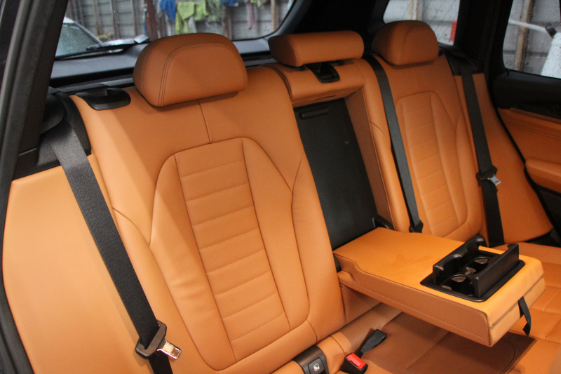 BMW X3 Xdrive20d Mｽﾎﾟｰﾂ ﾊｲﾗｲﾝ 1ｵｰﾅ ｺﾆｬｯｸﾚｻﾞｰ 全席ｼｰﾄﾋｰﾀｰ ｵﾌﾟｼｮﾝ20AW HUD ｼﾞｪｽﾁｬｰC LEDﾍｯﾄﾞﾗｲﾄ ｵｰﾄﾊｲﾋﾞｰﾑ ﾀｯﾁﾊﾟﾈﾙ対応HDDﾅﾋﾞTV ﾜｲﾔﾚｽ充電 液晶ﾒｰﾀｰ 360度ｶﾒﾗ ｽﾃｱﾘﾝｸﾞｻﾎﾟｰﾄ 追従ACC 衝突軽減ﾌﾞﾚｰｷ 電動ﾄﾗﾝｸ 2年保証