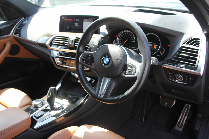 BMW X3 Xdrive20d Mｽﾎﾟｰﾂ ﾊｲﾗｲﾝ 1ｵｰﾅ ｺﾆｬｯｸﾚｻﾞｰ 全席ｼｰﾄﾋｰﾀｰ ｵﾌﾟｼｮﾝ20AW HUD ｼﾞｪｽﾁｬｰC LEDﾍｯﾄﾞﾗｲﾄ ｵｰﾄﾊｲﾋﾞｰﾑ ﾀｯﾁﾊﾟﾈﾙ対応HDDﾅﾋﾞTV ﾜｲﾔﾚｽ充電 液晶ﾒｰﾀｰ 360度ｶﾒﾗ ｽﾃｱﾘﾝｸﾞｻﾎﾟｰﾄ 追従ACC 衝突軽減ﾌﾞﾚｰｷ 電動ﾄﾗﾝｸ 2年保証