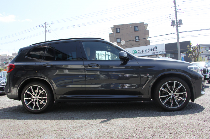 BMW X3 Xdrive20d Mｽﾎﾟｰﾂ ﾊｲﾗｲﾝ 1ｵｰﾅ ｺﾆｬｯｸﾚｻﾞｰ 全席ｼｰﾄﾋｰﾀｰ ｵﾌﾟｼｮﾝ20AW HUD ｼﾞｪｽﾁｬｰC LEDﾍｯﾄﾞﾗｲﾄ ｵｰﾄﾊｲﾋﾞｰﾑ ﾀｯﾁﾊﾟﾈﾙ対応HDDﾅﾋﾞTV ﾜｲﾔﾚｽ充電 液晶ﾒｰﾀｰ 360度ｶﾒﾗ ｽﾃｱﾘﾝｸﾞｻﾎﾟｰﾄ 追従ACC 衝突軽減ﾌﾞﾚｰｷ 電動ﾄﾗﾝｸ 2年保証