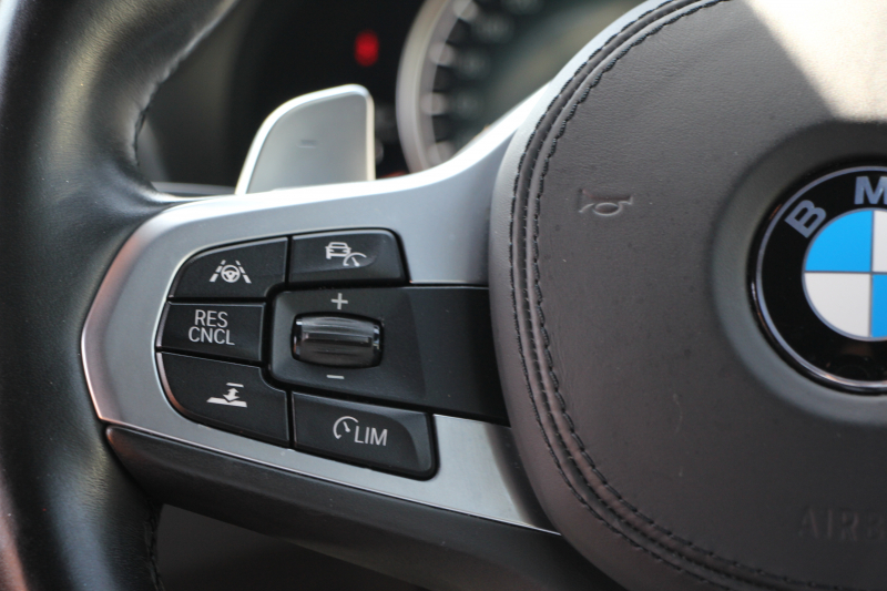 BMW X3 Xdrive20d Mｽﾎﾟｰﾂ ﾊｲﾗｲﾝ 1ｵｰﾅ ｺﾆｬｯｸﾚｻﾞｰ 全席ｼｰﾄﾋｰﾀｰ ｵﾌﾟｼｮﾝ20AW HUD ｼﾞｪｽﾁｬｰC LEDﾍｯﾄﾞﾗｲﾄ ｵｰﾄﾊｲﾋﾞｰﾑ ﾀｯﾁﾊﾟﾈﾙ対応HDDﾅﾋﾞTV ﾜｲﾔﾚｽ充電 液晶ﾒｰﾀｰ 360度ｶﾒﾗ ｽﾃｱﾘﾝｸﾞｻﾎﾟｰﾄ 追従ACC 衝突軽減ﾌﾞﾚｰｷ 電動ﾄﾗﾝｸ 2年保証