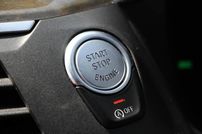 BMW X3 Xdrive20d Mｽﾎﾟｰﾂ ﾊｲﾗｲﾝ 1ｵｰﾅ ｺﾆｬｯｸﾚｻﾞｰ 全席ｼｰﾄﾋｰﾀｰ ｵﾌﾟｼｮﾝ20AW HUD ｼﾞｪｽﾁｬｰC LEDﾍｯﾄﾞﾗｲﾄ ｵｰﾄﾊｲﾋﾞｰﾑ ﾀｯﾁﾊﾟﾈﾙ対応HDDﾅﾋﾞTV ﾜｲﾔﾚｽ充電 液晶ﾒｰﾀｰ 360度ｶﾒﾗ ｽﾃｱﾘﾝｸﾞｻﾎﾟｰﾄ 追従ACC 衝突軽減ﾌﾞﾚｰｷ 電動ﾄﾗﾝｸ 2年保証