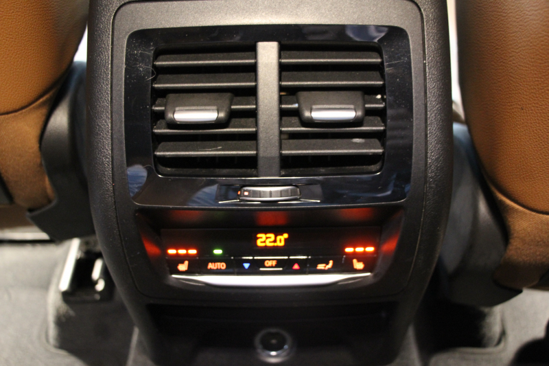 BMW X3 Xdrive20d Mｽﾎﾟｰﾂ ﾊｲﾗｲﾝ 1ｵｰﾅ ｺﾆｬｯｸﾚｻﾞｰ 全席ｼｰﾄﾋｰﾀｰ ｵﾌﾟｼｮﾝ20AW HUD ｼﾞｪｽﾁｬｰC LEDﾍｯﾄﾞﾗｲﾄ ｵｰﾄﾊｲﾋﾞｰﾑ ﾀｯﾁﾊﾟﾈﾙ対応HDDﾅﾋﾞTV ﾜｲﾔﾚｽ充電 液晶ﾒｰﾀｰ 360度ｶﾒﾗ ｽﾃｱﾘﾝｸﾞｻﾎﾟｰﾄ 追従ACC 衝突軽減ﾌﾞﾚｰｷ 電動ﾄﾗﾝｸ 2年保証