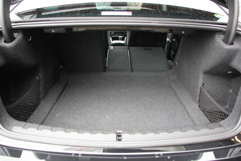 BMW 3シリーズ 330i Mｽﾎﾟｰﾂ ｲﾉﾍﾞｰｼｮﾝP ﾌｧｽﾄﾄﾗｯｸP ｺﾝﾌｫｰﾄP ﾚｰｻﾞｰﾗｲﾄ HUD ｼﾞｪｽﾁｬｰC ｱﾀﾞﾌﾟﾃｨﾌﾞMｻｽ Mspﾌﾞﾚｰｷ Mspﾃﾞﾌ 19AW Pｱｼｽﾄﾌﾟﾗｽ 360度ｶﾒﾗ 追従ACC ﾊﾝｽﾞｵﾌ HDDﾅﾋﾞ ﾌﾙｾｸﾞTV ｼｰﾄﾋｰﾀｰ 電動ﾄﾗﾝｸ  2年保証