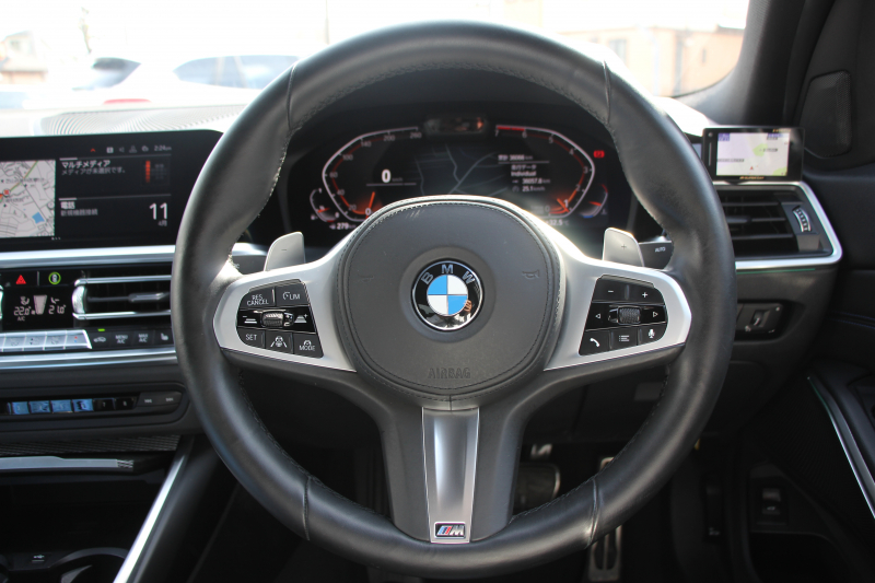 BMW 3シリーズ 330i Mｽﾎﾟｰﾂ ｲﾉﾍﾞｰｼｮﾝP ﾌｧｽﾄﾄﾗｯｸP ｺﾝﾌｫｰﾄP ﾚｰｻﾞｰﾗｲﾄ HUD ｼﾞｪｽﾁｬｰC ｱﾀﾞﾌﾟﾃｨﾌﾞMｻｽ Mspﾌﾞﾚｰｷ Mspﾃﾞﾌ 19AW Pｱｼｽﾄﾌﾟﾗｽ 360度ｶﾒﾗ ﾌﾙｾｸﾞTV 258馬力 追従ACC ﾊﾝｽﾞｵﾌ HDDﾅﾋﾞ ﾌﾙｾｸﾞTV ｼｰﾄﾋｰﾀｰ 電動ﾄﾗﾝｸ  2年保証
