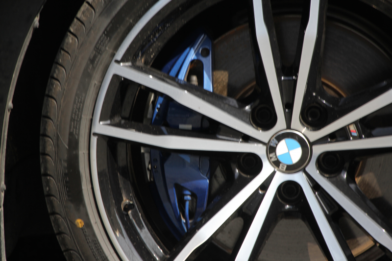 BMW 3シリーズ 330i Mｽﾎﾟｰﾂ ｲﾉﾍﾞｰｼｮﾝP ﾌｧｽﾄﾄﾗｯｸP ｺﾝﾌｫｰﾄP ﾚｰｻﾞｰﾗｲﾄ HUD ｼﾞｪｽﾁｬｰC ｱﾀﾞﾌﾟﾃｨﾌﾞMｻｽ Mspﾌﾞﾚｰｷ Mspﾃﾞﾌ 19AW Pｱｼｽﾄﾌﾟﾗｽ 360度ｶﾒﾗ ﾌﾙｾｸﾞTV 258馬力 追従ACC ﾊﾝｽﾞｵﾌ HDDﾅﾋﾞ ﾌﾙｾｸﾞTV ｼｰﾄﾋｰﾀｰ 電動ﾄﾗﾝｸ  2年保証