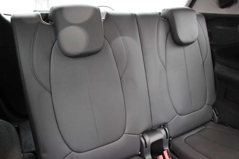 BMW 2シリーズ 218d ｸﾞﾗﾝﾂｱﾗｰ ﾗｸﾞｼﾞｭｱﾘｰ 後期 ﾌｪｲｽﾘﾌﾄ後 3列7人乗 ADｱｸﾃｨﾌﾞｾｰﾌﾃｨ&ｺﾝﾌｫｰﾄP 追従ACC HUD ﾋｰﾀｰ黒革 電動ﾄﾗﾝｸ LEDﾍｯﾄﾞﾗｲﾄ ﾀｯﾁ画面HDDﾅﾋﾞﾊﾟｰｷﾝｸﾞｱｼｽﾄ 衝突軽減ﾌﾞﾚｰｷ 車線逸脱警告 歩行者警告 2年保証