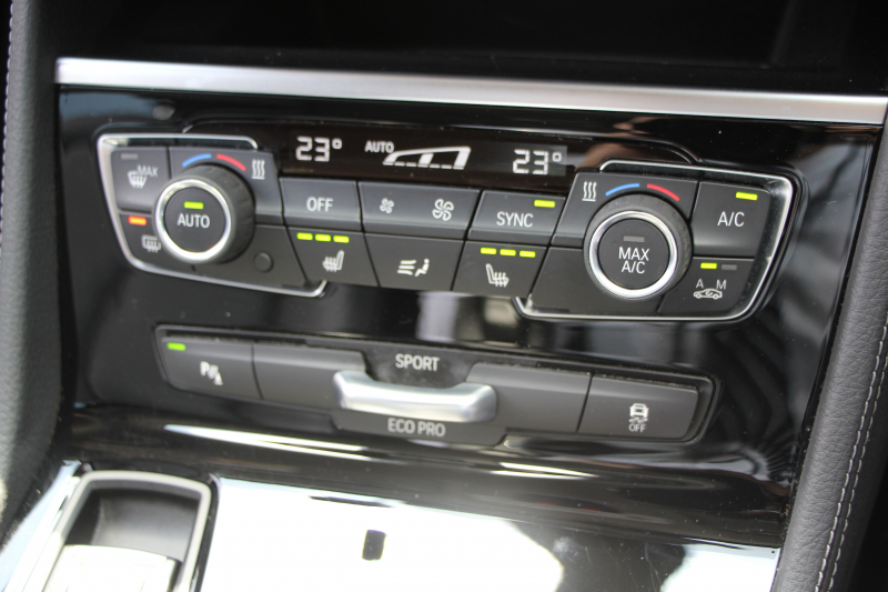 BMW 2シリーズ 218d ｸﾞﾗﾝﾂｱﾗｰ ﾗｸﾞｼﾞｭｱﾘｰ 後期 ﾌｪｲｽﾘﾌﾄ後 3列7人乗 ADｱｸﾃｨﾌﾞｾｰﾌﾃｨ&ｺﾝﾌｫｰﾄP 追従ACC HUD ﾋｰﾀｰ黒革 電動ﾄﾗﾝｸ LEDﾍｯﾄﾞﾗｲﾄ ﾀｯﾁ画面HDDﾅﾋﾞﾊﾟｰｷﾝｸﾞｱｼｽﾄ 衝突軽減ﾌﾞﾚｰｷ 車線逸脱警告 歩行者警告 2年保証