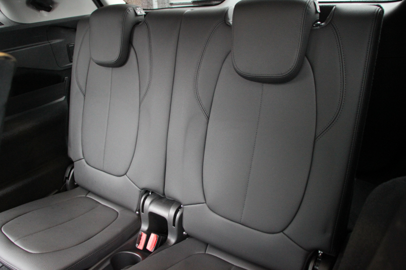 BMW 2シリーズ 218d ｸﾞﾗﾝﾂｱﾗｰ ﾗｸﾞｼﾞｭｱﾘｰ 後期 ﾌｪｲｽﾘﾌﾄ後 3列7人乗 ADｱｸﾃｨﾌﾞｾｰﾌﾃｨ&ｺﾝﾌｫｰﾄP 追従ACC HUD ﾋｰﾀｰ黒革 電動ﾄﾗﾝｸ LEDﾍｯﾄﾞﾗｲﾄ ﾀｯﾁ画面HDDﾅﾋﾞﾊﾟｰｷﾝｸﾞｱｼｽﾄ 衝突軽減ﾌﾞﾚｰｷ 車線逸脱警告 歩行者警告 2年保証