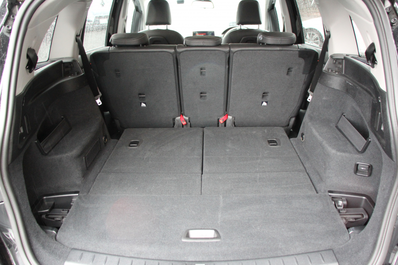 BMW 2シリーズ 218d ｸﾞﾗﾝﾂｱﾗｰ ﾗｸﾞｼﾞｭｱﾘｰ 後期 ﾌｪｲｽﾘﾌﾄ後 3列7人乗 ADｱｸﾃｨﾌﾞｾｰﾌﾃｨ&ｺﾝﾌｫｰﾄP 追従ACC HUD ﾋｰﾀｰ黒革 電動ﾄﾗﾝｸ LEDﾍｯﾄﾞﾗｲﾄ ﾀｯﾁ画面HDDﾅﾋﾞﾊﾟｰｷﾝｸﾞｱｼｽﾄ 衝突軽減ﾌﾞﾚｰｷ 車線逸脱警告 歩行者警告 2年保証