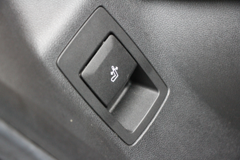 BMW X3 Xdrive20d Mｽﾎﾟｰﾂ ﾊｲﾗｲﾝ 中期 新型式3DA-UZ20 全席ﾋｰﾀｰ付ｺﾆｬｯｸﾚｻﾞｰ後席可倒調整 HUD BMWﾗｲﾌﾞｺｯｸﾋﾟｯﾄﾞ変更後ﾀｯﾁ画面HDDﾅﾋﾞAppleCarPlay Hifiｽﾋﾟｰｶｰ 360度ｶﾒﾗ 19AW 追従ACC 衝突軽減ﾌﾞﾚｰｷ 2年保証