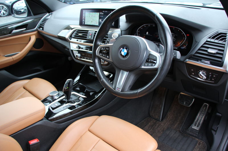 BMW X3 Xdrive20d Mｽﾎﾟｰﾂ ﾊｲﾗｲﾝ 中期 新型式3DA-UZ20 全席ﾋｰﾀｰ付ｺﾆｬｯｸﾚｻﾞｰ後席可倒調整 HUD BMWﾗｲﾌﾞｺｯｸﾋﾟｯﾄﾞ変更後ﾀｯﾁ画面HDDﾅﾋﾞAppleCarPlay Hifiｽﾋﾟｰｶｰ 360度ｶﾒﾗ 19AW 追従ACC 衝突軽減ﾌﾞﾚｰｷ 2年保証