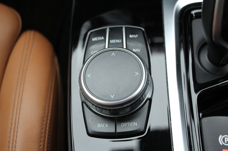 BMW X3 Xdrive20d Mｽﾎﾟｰﾂ ﾊｲﾗｲﾝ 中期 新型式3DA-UZ20 全席ﾋｰﾀｰ付ｺﾆｬｯｸﾚｻﾞｰ後席可倒調整 HUD BMWﾗｲﾌﾞｺｯｸﾋﾟｯﾄﾞ変更後ﾀｯﾁ画面HDDﾅﾋﾞAppleCarPlay Hifiｽﾋﾟｰｶｰ 360度ｶﾒﾗ 19AW 追従ACC 衝突軽減ﾌﾞﾚｰｷ 2年保証