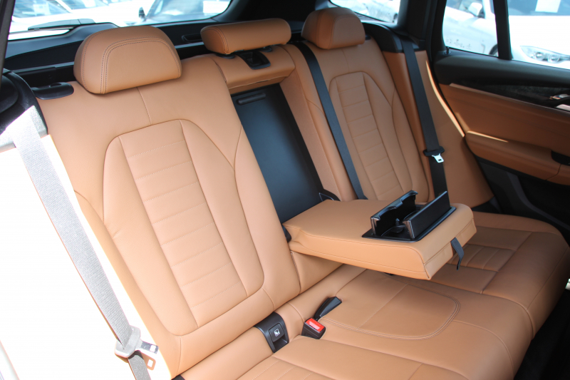 BMW X3 Xdrive20d Mｽﾎﾟｰﾂ ﾊｲﾗｲﾝ 中期 新型式3DA-UZ20 ｺﾆｬｯｸﾚｻﾞｰ 全席ﾋｰﾀｰ ﾘｱｼｰﾄ可倒調整 BMWﾗｲﾌﾞｺｯｸﾋﾟｯﾄﾞHUD 変更後ﾀｯﾁ画面HDDﾅﾋﾞAppleCarPlay Hifiｽﾋﾟｰｶｰ 360度ｶﾒﾗ 19AW 追従ACC 衝突軽減ﾌﾞﾚｰｷ 2年保証