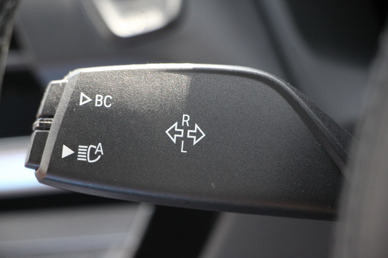 BMW X3 Xdrive20d Mｽﾎﾟｰﾂ ﾊｲﾗｲﾝ 中期 新型式3DA-UZ20 ｺﾆｬｯｸﾚｻﾞｰ 全席ﾋｰﾀｰ ﾘｱｼｰﾄ可倒調整 BMWﾗｲﾌﾞｺｯｸﾋﾟｯﾄﾞHUD 変更後ﾀｯﾁ画面HDDﾅﾋﾞAppleCarPlay Hifiｽﾋﾟｰｶｰ 360度ｶﾒﾗ 19AW 追従ACC 衝突軽減ﾌﾞﾚｰｷ 2年保証