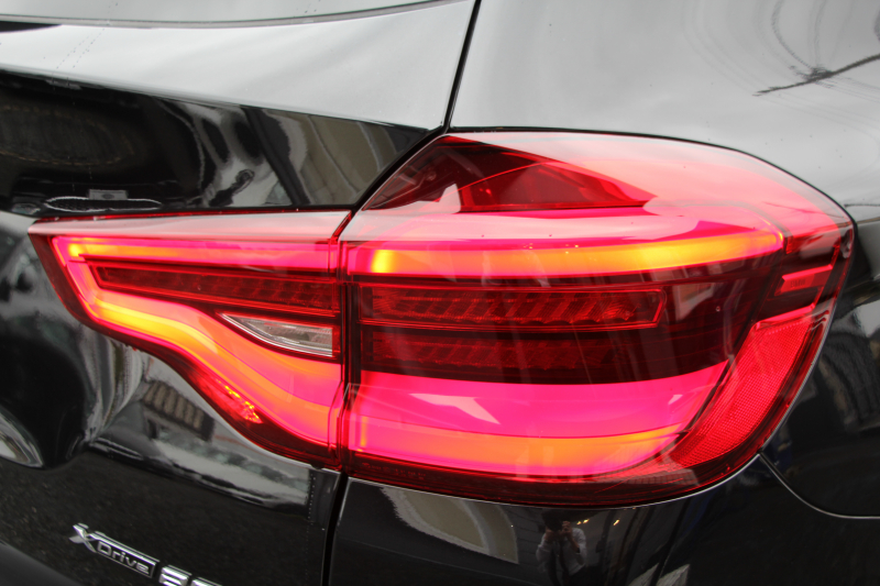 BMW X3 Xdrive20d Mｽﾎﾟｰﾂ ﾊｲﾗｲﾝ 中期 新型式3DA-UZ20 全席ﾋｰﾀｰ付ｺﾆｬｯｸﾚｻﾞｰ後席可倒調整 HUD BMWﾗｲﾌﾞｺｯｸﾋﾟｯﾄﾞ変更後ﾀｯﾁ画面HDDﾅﾋﾞAppleCarPlay Hifiｽﾋﾟｰｶｰ 360度ｶﾒﾗ 19AW 追従ACC 衝突軽減ﾌﾞﾚｰｷ 2年保証