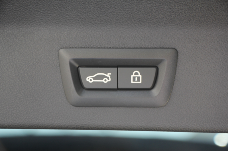 BMW X3 Xdrive20d Mｽﾎﾟｰﾂ ﾊｲﾗｲﾝ 中期 新型式3DA-UZ20 ｺﾆｬｯｸﾚｻﾞｰ 全席ﾋｰﾀｰ ﾘｱｼｰﾄ可倒調整 BMWﾗｲﾌﾞｺｯｸﾋﾟｯﾄﾞHUD 変更後ﾀｯﾁ画面HDDﾅﾋﾞAppleCarPlay Hifiｽﾋﾟｰｶｰ 360度ｶﾒﾗ 19AW 追従ACC 衝突軽減ﾌﾞﾚｰｷ 2年保証