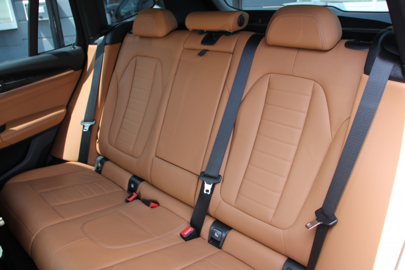 BMW X3 Xdrive20d Mｽﾎﾟｰﾂ ﾊｲﾗｲﾝ 中期 新型式3DA-UZ20 ｺﾆｬｯｸﾚｻﾞｰ 全席ﾋｰﾀｰ ﾘｱｼｰﾄ可倒調整 BMWﾗｲﾌﾞｺｯｸﾋﾟｯﾄﾞHUD 変更後ﾀｯﾁ画面HDDﾅﾋﾞAppleCarPlay Hifiｽﾋﾟｰｶｰ 360度ｶﾒﾗ 19AW 追従ACC 衝突軽減ﾌﾞﾚｰｷ 2年保証