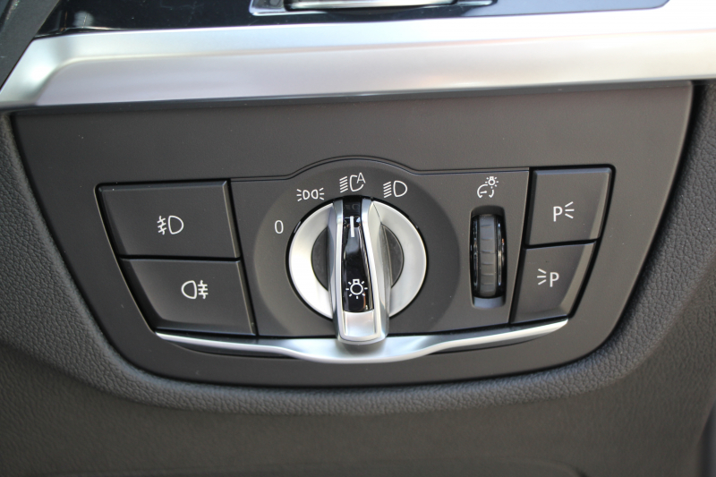 BMW X3 Xdrive20d Mｽﾎﾟｰﾂ ﾊｲﾗｲﾝ 中期 新型式3DA-UZ20 ｺﾆｬｯｸﾚｻﾞｰ 全席ﾋｰﾀｰ ﾘｱｼｰﾄ可倒調整 BMWﾗｲﾌﾞｺｯｸﾋﾟｯﾄﾞHUD 変更後ﾀｯﾁ画面HDDﾅﾋﾞAppleCarPlay Hifiｽﾋﾟｰｶｰ 360度ｶﾒﾗ 19AW 追従ACC 衝突軽減ﾌﾞﾚｰｷ 2年保証