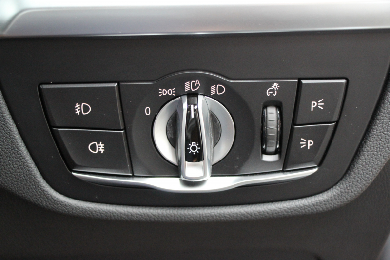 BMW X3 Xdrive20d Mｽﾎﾟｰﾂ ﾊｲﾗｲﾝ 中期 新型式3DA-UZ20 全席ﾋｰﾀｰ付ｺﾆｬｯｸﾚｻﾞｰ後席可倒調整 HUD BMWﾗｲﾌﾞｺｯｸﾋﾟｯﾄﾞ変更後ﾀｯﾁ画面HDDﾅﾋﾞAppleCarPlay Hifiｽﾋﾟｰｶｰ 360度ｶﾒﾗ 19AW 追従ACC 衝突軽減ﾌﾞﾚｰｷ 2年保証