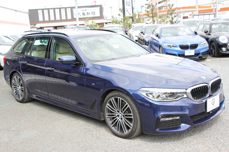 BMW 5シリーズ 523d ﾂｰﾘﾝｸﾞMｽﾎﾟｰﾂ ﾊｲﾗｲﾝ ﾃﾞﾋﾞｭｰP 1ｵﾅ 全席ﾋｰﾀｰ付ﾍﾞｰｼﾞｭ革 ｿﾌﾄｸﾛｰｽﾞﾄﾞｱ HUD ｼﾞｪｽﾁｬｰC LEDﾍｯﾄﾞﾗｲﾄ ｵｰﾄﾊｲﾋﾞｰﾑ 追従ACC 液晶ﾒｰﾀｰ ﾀｯﾁ画面HDDﾅﾋﾞ360度ｶﾒﾗ 電動ﾄﾗﾝｸ 19AW 専用ｴｱﾛ 2年保証