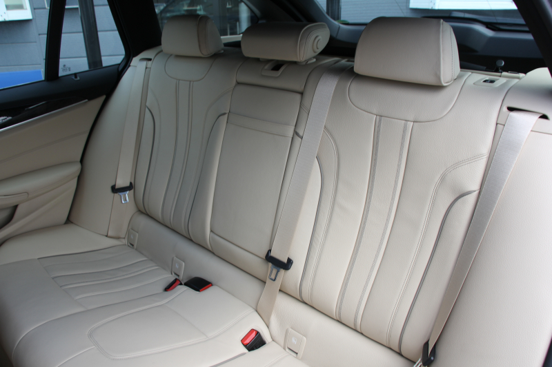 BMW 5シリーズ 523d ﾂｰﾘﾝｸﾞMｽﾎﾟｰﾂ ﾊｲﾗｲﾝ ﾃﾞﾋﾞｭｰP 1ｵﾅ 全席ﾋｰﾀｰ付ﾍﾞｰｼﾞｭ革 ｿﾌﾄｸﾛｰｽﾞﾄﾞｱ HUD ｼﾞｪｽﾁｬｰC LEDﾍｯﾄﾞﾗｲﾄ ｵｰﾄﾊｲﾋﾞｰﾑ 追従ACC 液晶ﾒｰﾀｰ ﾀｯﾁ画面HDDﾅﾋﾞ360度ｶﾒﾗ 電動ﾄﾗﾝｸ 19AW 専用ｴｱﾛ 2年保証