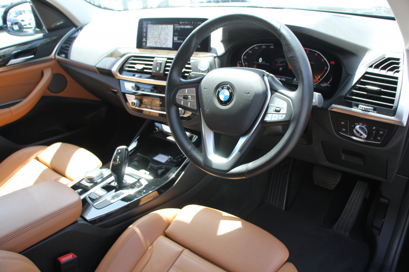 BMW X3 Xdrive20d Xﾗｲﾝ ﾊｲﾗｲﾝ ｾﾚｸﾄP 中期 ﾊﾟﾉﾗﾏｻﾝﾙｰﾌ ﾊｰﾏﾝｶｰﾄﾞﾝ BMWﾗｲﾌﾞｺｯｸﾋﾟｯﾄ 変更後HDDﾅﾋﾞApplecarplay ｺﾆｬｯｸﾚｻﾞｰ 全席ﾋｰﾀｰ ﾘｱｼｰﾄ可倒調整 ｱﾝﾋﾞｴﾝﾄﾗｲﾄ HUD 追従ACC LEDﾍｯﾄﾞﾗｲﾄ 電動ﾄﾗﾝｸ 360度ｶﾒﾗ 2年保証