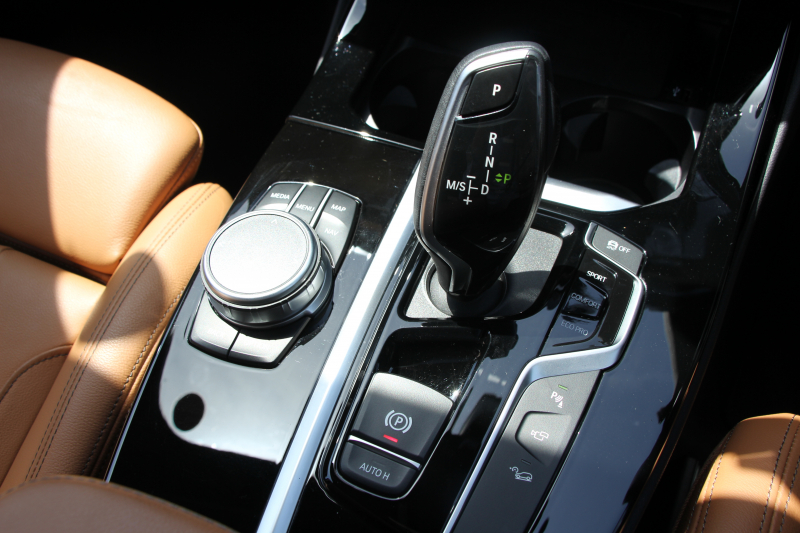 BMW X3 Xdrive20d Mｽﾎﾟｰﾂ ﾊｲﾗｲﾝ 中期 新型式3DA-UZ20 ｺﾆｬｯｸﾚｻﾞｰ 全席ﾋｰﾀｰ ﾘｱｼｰﾄ可倒調整 BMWﾗｲﾌﾞｺｯｸﾋﾟｯﾄﾞHUD 変更後ﾀｯﾁ画面HDDﾅﾋﾞAppleCarPlay Hifiｽﾋﾟｰｶｰ 360度ｶﾒﾗ 19AW 追従ACC 衝突軽減ﾌﾞﾚｰｷ 2年保証