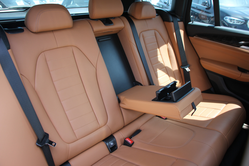 BMW X3 Xdrive20d Mｽﾎﾟｰﾂ ﾊｲﾗｲﾝ 中期 新型式3DA-UZ20 ｺﾆｬｯｸﾚｻﾞｰ 全席ﾋｰﾀｰ ﾘｱｼｰﾄ可倒調整 BMWﾗｲﾌﾞｺｯｸﾋﾟｯﾄﾞHUD 変更後ﾀｯﾁ画面HDDﾅﾋﾞAppleCarPlay Hifiｽﾋﾟｰｶｰ 360度ｶﾒﾗ 19AW 追従ACC 衝突軽減ﾌﾞﾚｰｷ 2年保証