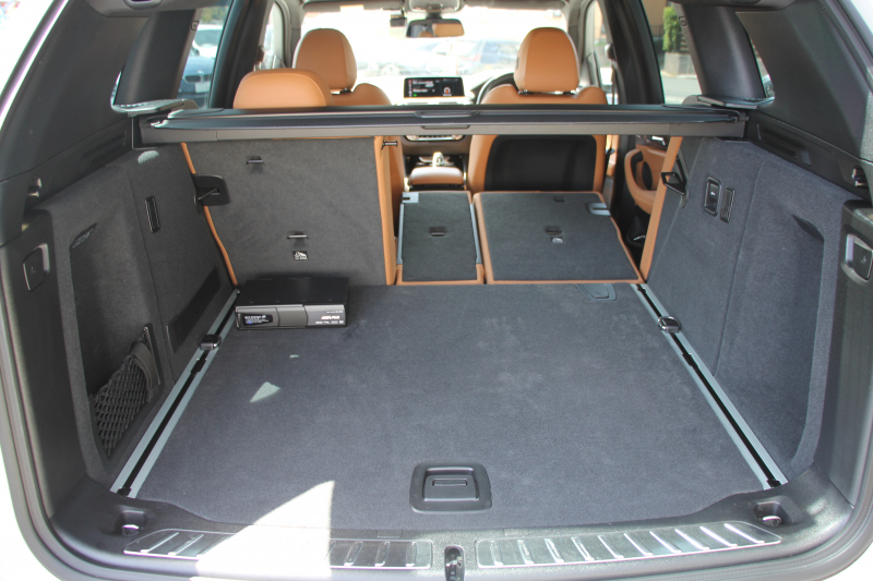 BMW X3 Xdrive20d Mｽﾎﾟｰﾂ ﾊｲﾗｲﾝ 中期 新型式3DA-UZ20 ｺﾆｬｯｸﾚｻﾞｰ 全席ﾋｰﾀｰ ﾘｱｼｰﾄ可倒調整 BMWﾗｲﾌﾞｺｯｸﾋﾟｯﾄﾞHUD 変更後ﾀｯﾁ画面HDDﾅﾋﾞAppleCarPlay Hifiｽﾋﾟｰｶｰ 360度ｶﾒﾗ 19AW 追従ACC 衝突軽減ﾌﾞﾚｰｷ 2年保証