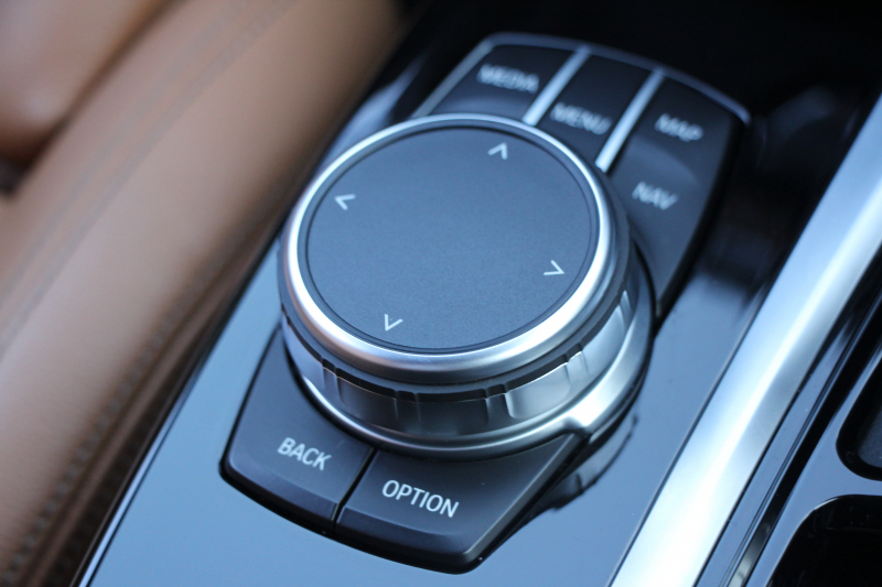 BMW X3 Xdrive20d Mｽﾎﾟｰﾂ ﾊｲﾗｲﾝ 中期 新型式3DA-UZ20 ｺﾆｬｯｸﾚｻﾞｰ 全席ﾋｰﾀｰ ﾘｱｼｰﾄ可倒調整 BMWﾗｲﾌﾞｺｯｸﾋﾟｯﾄﾞHUD 変更後ﾀｯﾁ画面HDDﾅﾋﾞAppleCarPlay Hifiｽﾋﾟｰｶｰ 360度ｶﾒﾗ 19AW 追従ACC 衝突軽減ﾌﾞﾚｰｷ 2年保証