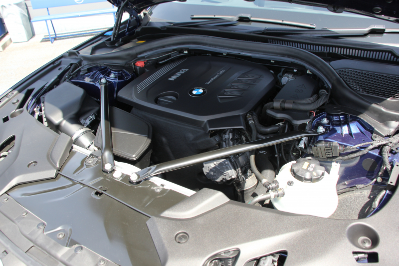 BMW 5シリーズ 523d ﾂｰﾘﾝｸﾞﾗｸﾞｼﾞｭｱﾘｰ 全席ﾋｰﾀｰ黒革 HUD 追従ACC ｽﾃｱﾘﾝｸﾞｻﾎﾟｰﾄ 液晶ﾒｰﾀｰ ﾀｯﾁ画面HDDﾅﾋﾞTV Pｱｼｽﾄﾌﾟﾗｽ 360度ｶﾒﾗ LEDﾍｯﾄﾞﾗｲﾄ ｵｰﾄﾊｲﾋﾞｰﾑ PDC緊急ﾌﾞﾚｰｷ 電動ﾄﾗﾝｸ ｱﾝﾋﾞｴﾝﾄﾗｲﾄ 2年保証