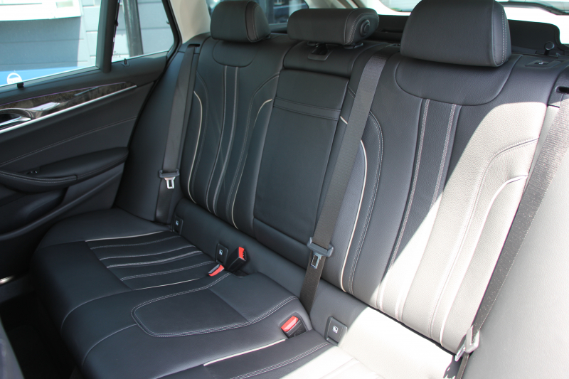 BMW 5シリーズ 523d ﾂｰﾘﾝｸﾞﾗｸﾞｼﾞｭｱﾘｰ 全席ﾋｰﾀｰ黒革 HUD 追従ACC ｽﾃｱﾘﾝｸﾞｻﾎﾟｰﾄ 液晶ﾒｰﾀｰ ﾀｯﾁ画面HDDﾅﾋﾞTV Pｱｼｽﾄﾌﾟﾗｽ 360度ｶﾒﾗ LEDﾍｯﾄﾞﾗｲﾄ ｵｰﾄﾊｲﾋﾞｰﾑ PDC緊急ﾌﾞﾚｰｷ 電動ﾄﾗﾝｸ ｱﾝﾋﾞｴﾝﾄﾗｲﾄ 2年保証