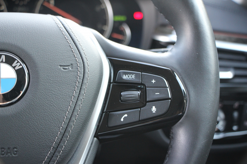 BMW 5シリーズ 523d ﾂｰﾘﾝｸﾞﾗｸﾞｼﾞｭｱﾘｰ 全席ﾋｰﾀｰ黒革 HUD 追従ACC ｽﾃｱﾘﾝｸﾞｻﾎﾟｰﾄ 液晶ﾒｰﾀｰ ﾀｯﾁ画面HDDﾅﾋﾞTV Pｱｼｽﾄﾌﾟﾗｽ 360度ｶﾒﾗ LEDﾍｯﾄﾞﾗｲﾄ ｵｰﾄﾊｲﾋﾞｰﾑ PDC緊急ﾌﾞﾚｰｷ 電動ﾄﾗﾝｸ ｱﾝﾋﾞｴﾝﾄﾗｲﾄ 2年保証