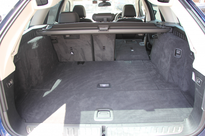 BMW 5シリーズ 523d ﾂｰﾘﾝｸﾞﾗｸﾞｼﾞｭｱﾘｰ 全席ﾋｰﾀｰ黒革 HUD 追従ACC ｽﾃｱﾘﾝｸﾞｻﾎﾟｰﾄ 液晶ﾒｰﾀｰ ﾀｯﾁ画面HDDﾅﾋﾞTV Pｱｼｽﾄﾌﾟﾗｽ 360度ｶﾒﾗ LEDﾍｯﾄﾞﾗｲﾄ ｵｰﾄﾊｲﾋﾞｰﾑ PDC緊急ﾌﾞﾚｰｷ 電動ﾄﾗﾝｸ ｱﾝﾋﾞｴﾝﾄﾗｲﾄ 2年保証